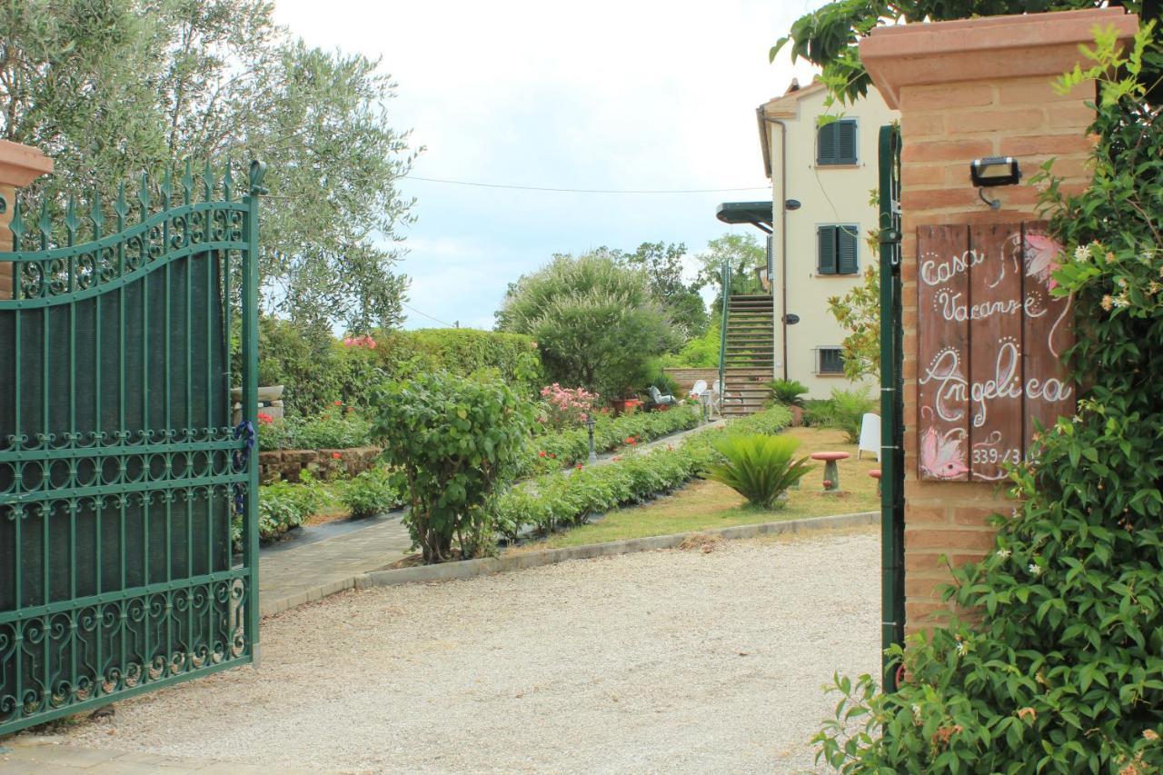 Ostra Vetere Casa Vacanze Angelica מראה חיצוני תמונה