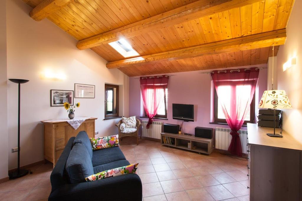 Ostra Vetere Casa Vacanze Angelica מראה חיצוני תמונה